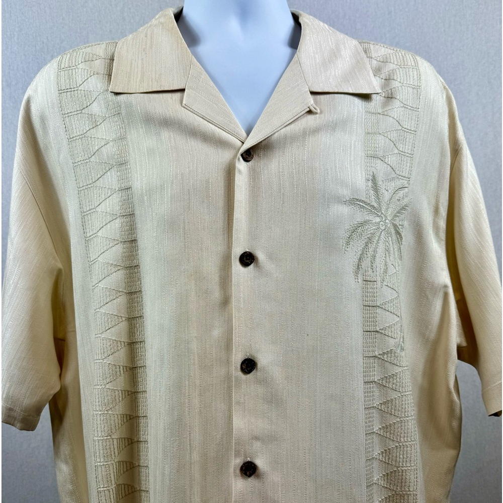 Tommy Bahama button up shirt